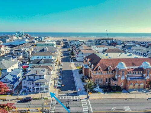 Alwaves Family 3 Bedroom Beach Apartment
