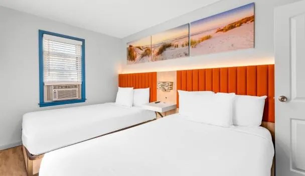 Buttercup Suites