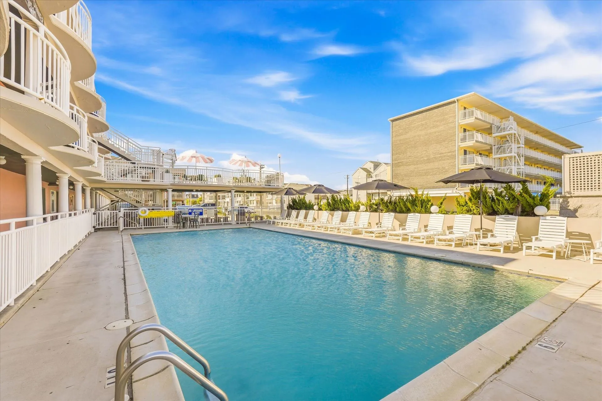 Coliseum Ocean Resort