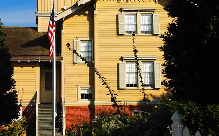 Lighthouse Inn