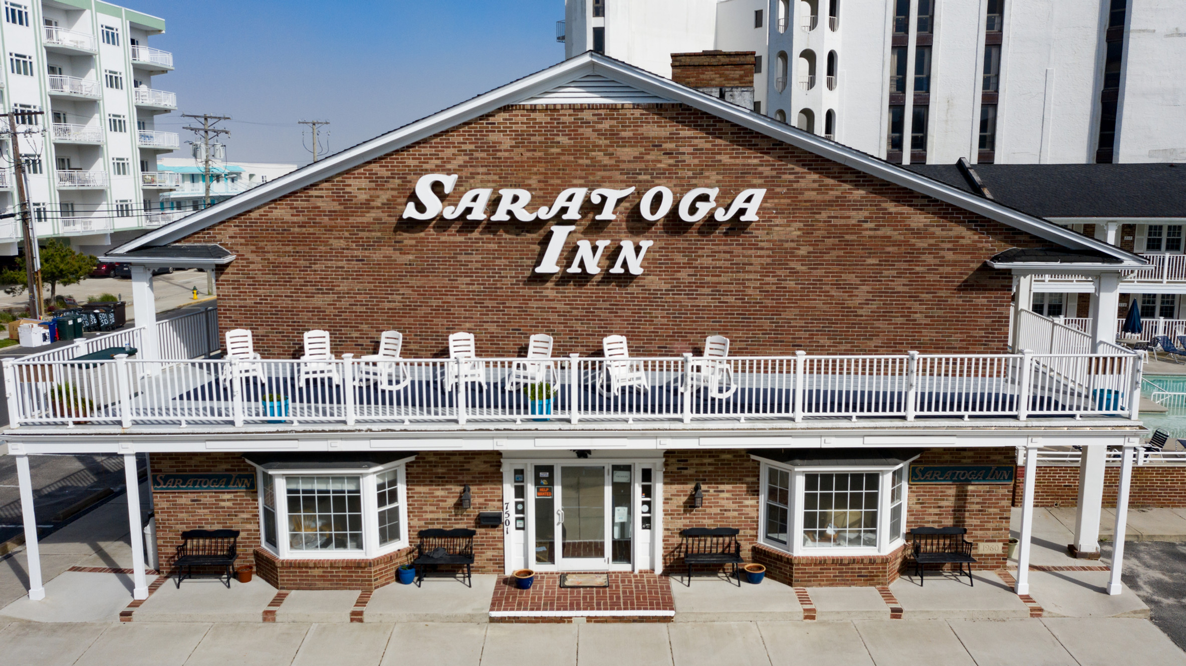 Saratoga Inn