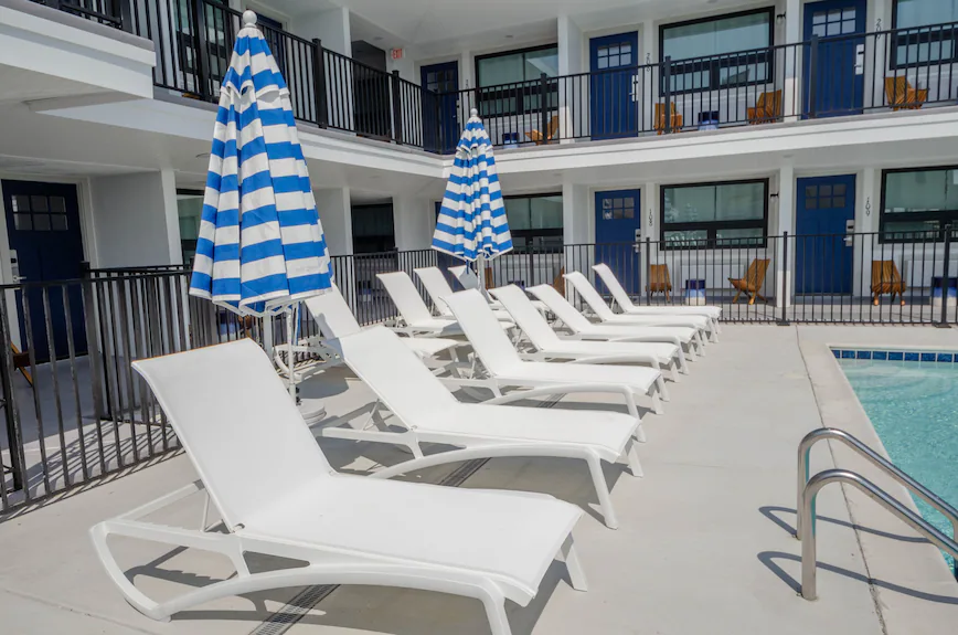 Seaport Inn