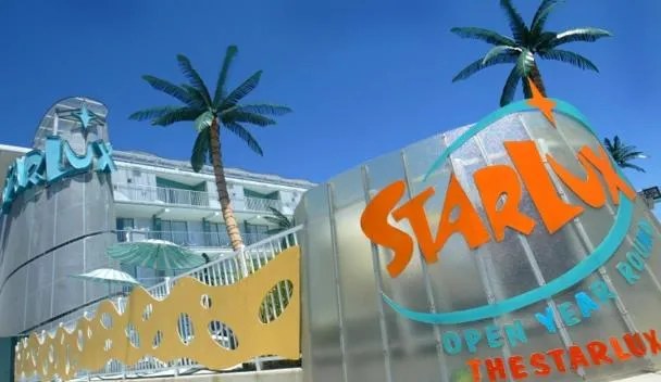 Starlux Hotel
